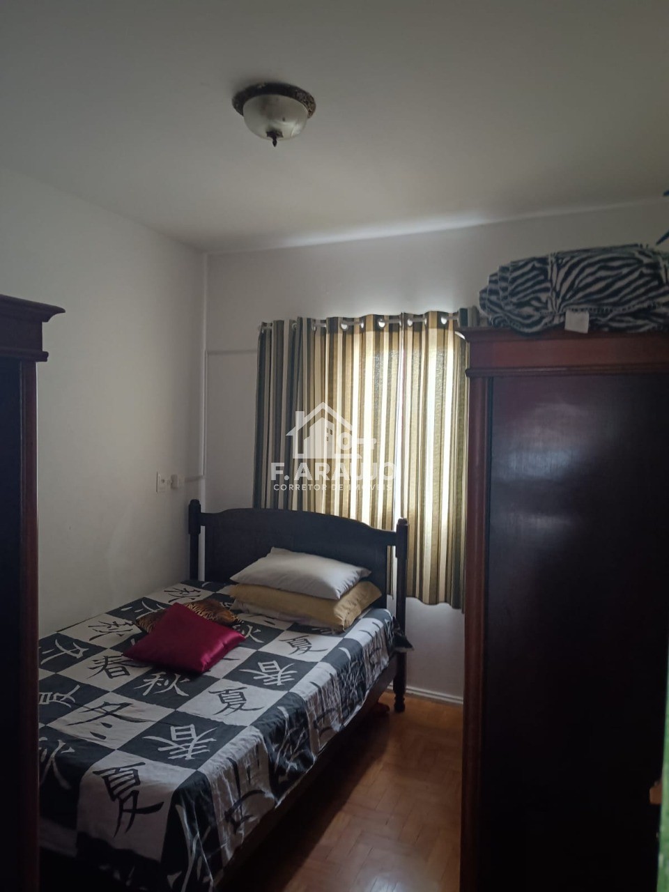 Casa, 5 quartos, 97 m² - Foto 4