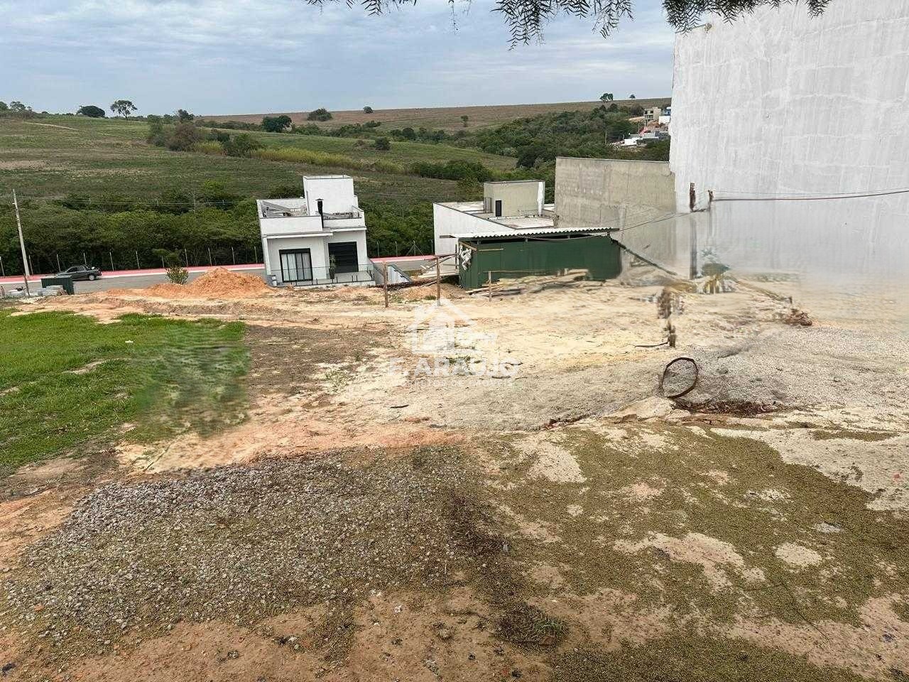 Loteamento e Condomínio, 297 m² - Foto 2