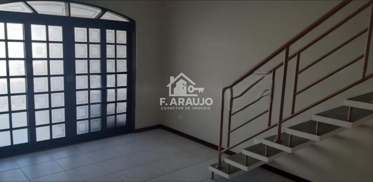 Casa, 3 quartos, 185 m² - Foto 4