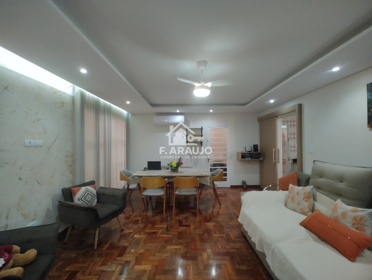 Casa, 4 quartos, 218 m² - Foto 30