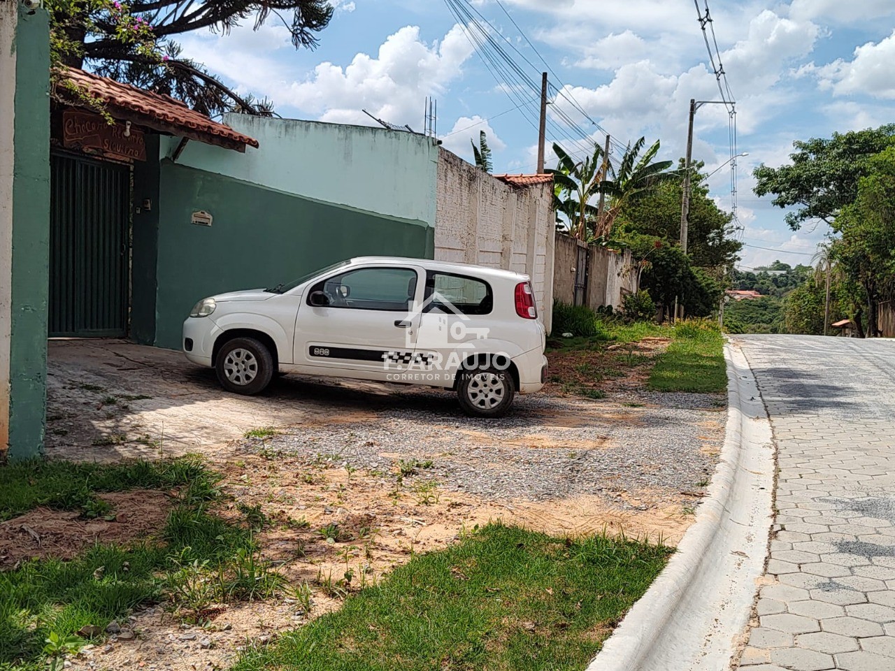 Chácara, 3 quartos, 2280 m² - Foto 2