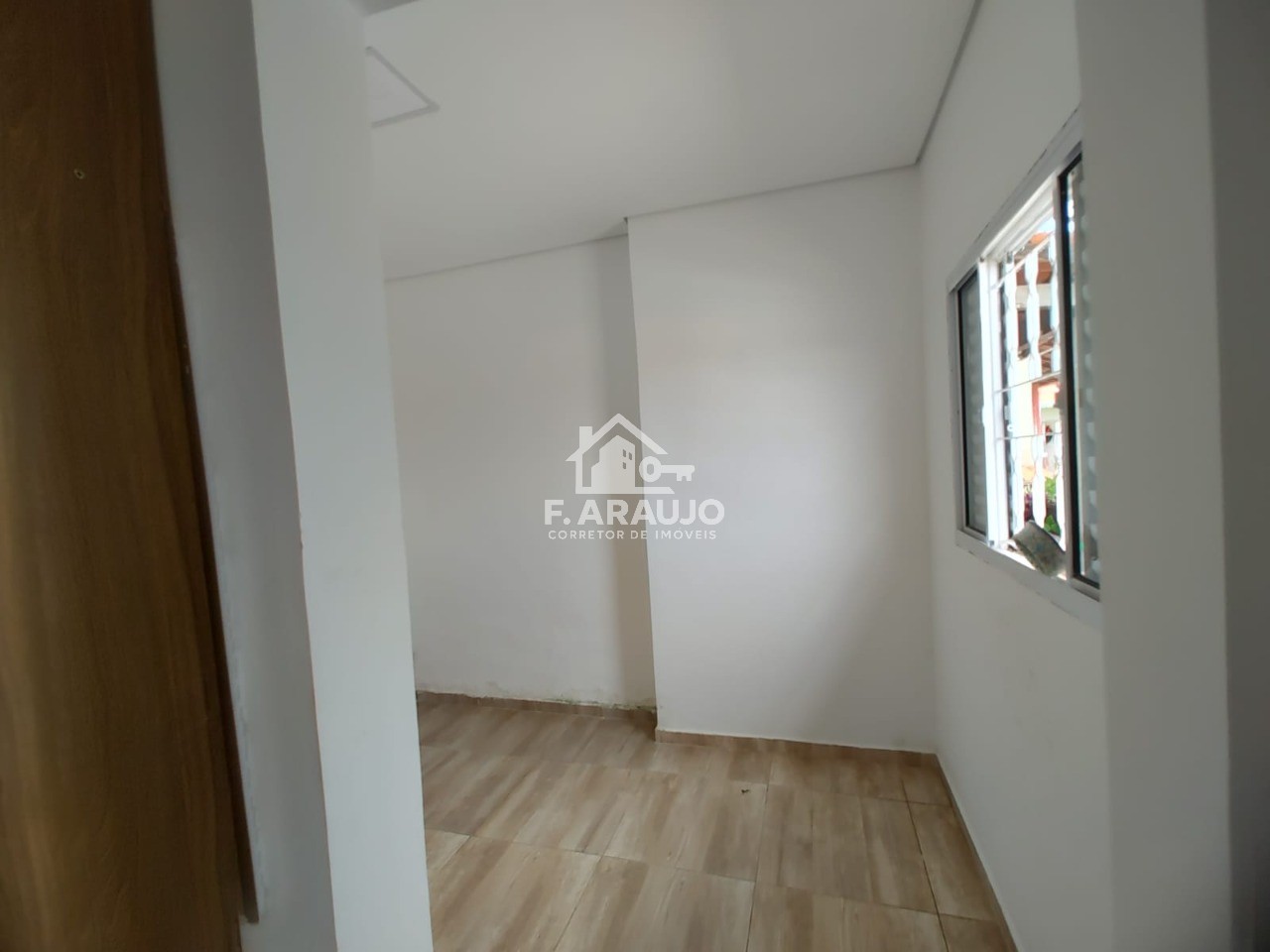 Chácara, 3 quartos, 2280 m² - Foto 10
