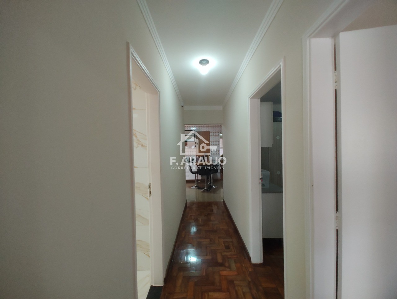 Casa, 4 quartos, 218 m² - Foto 22