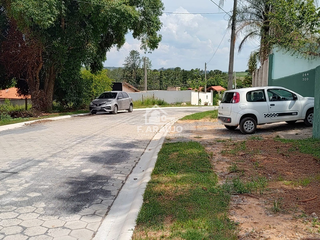 Chácara, 3 quartos, 2280 m² - Foto 4