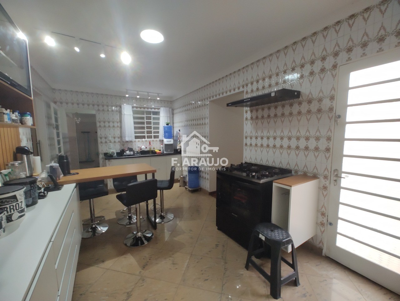 Casa, 4 quartos, 218 m² - Foto 29