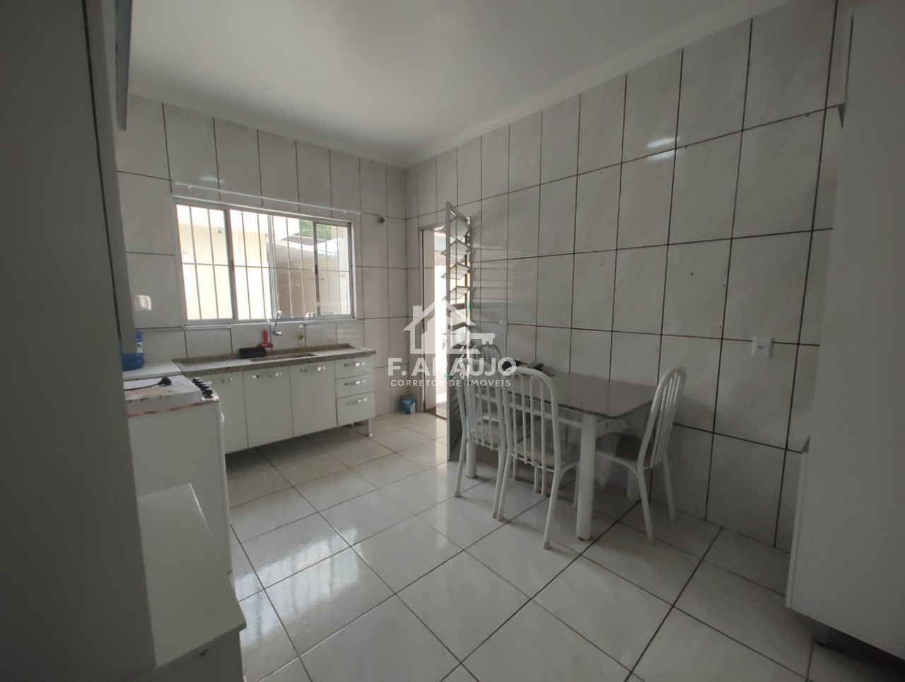 Casa, 4 quartos, 218 m² - Foto 46