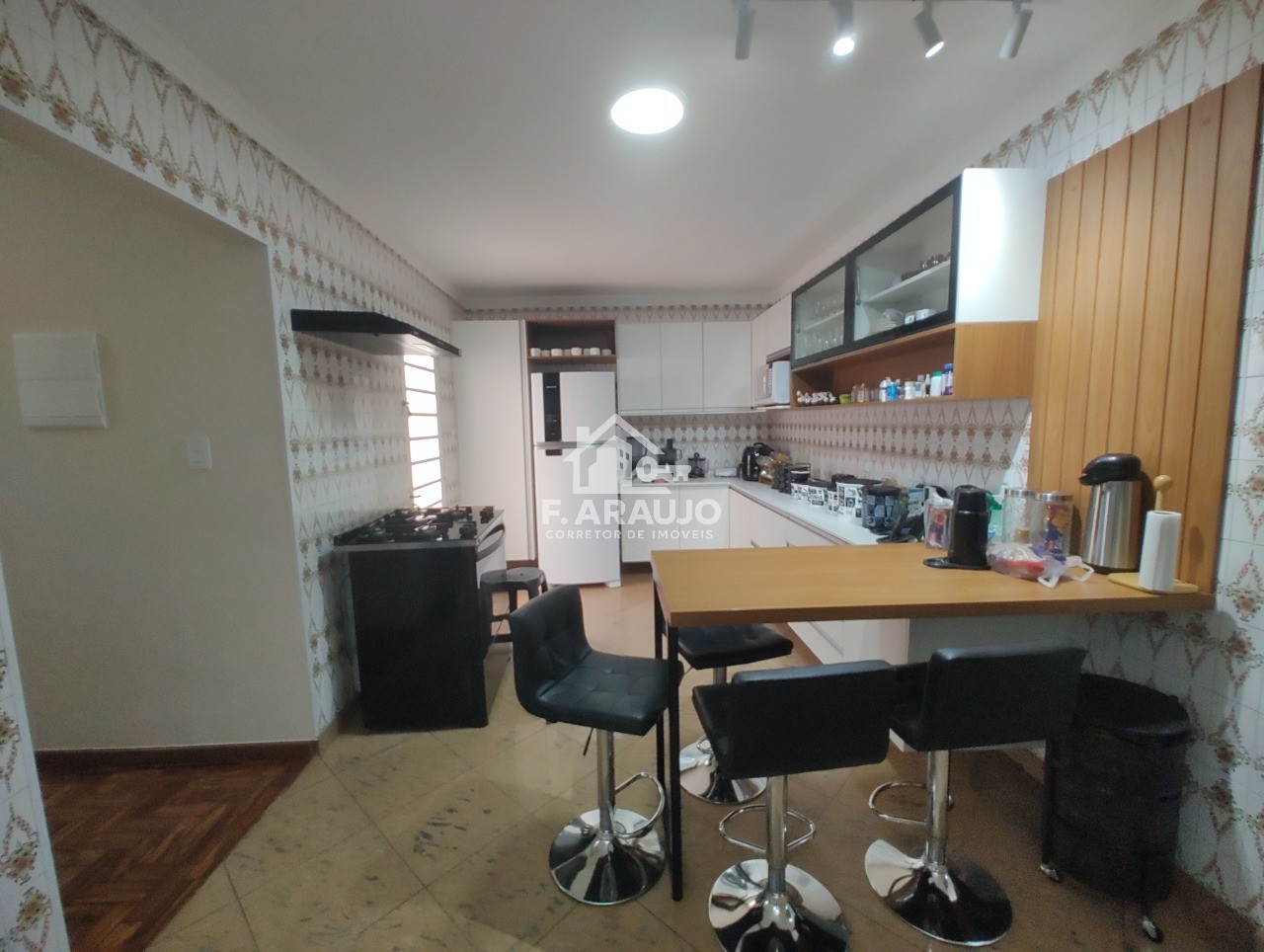 Casa, 4 quartos, 218 m² - Foto 14