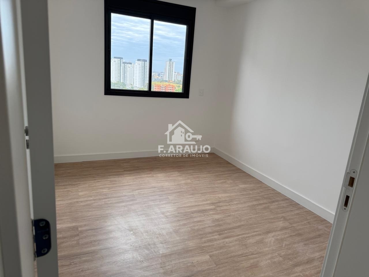 Apartamento, 3 quartos, 143 m² - Foto 9