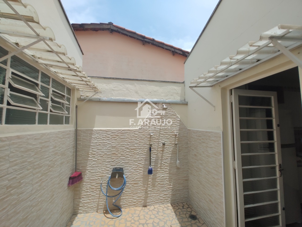 Casa, 4 quartos, 218 m² - Foto 33