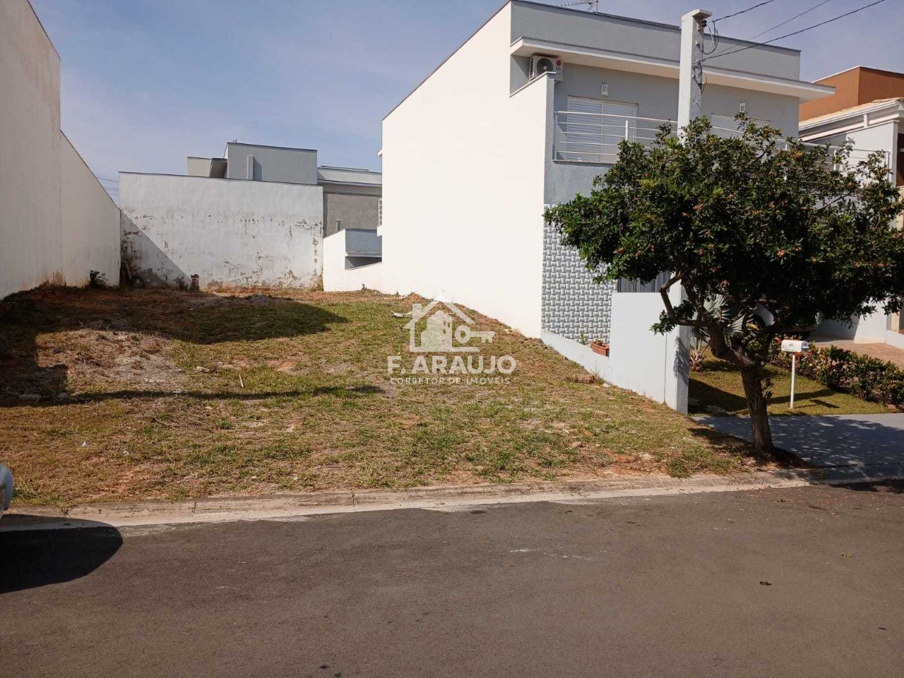 Loteamento e Condomínio, 300 m² - Foto 16