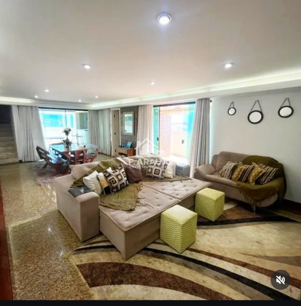 Apartamento, 3 quartos, 189 m² - Foto 2