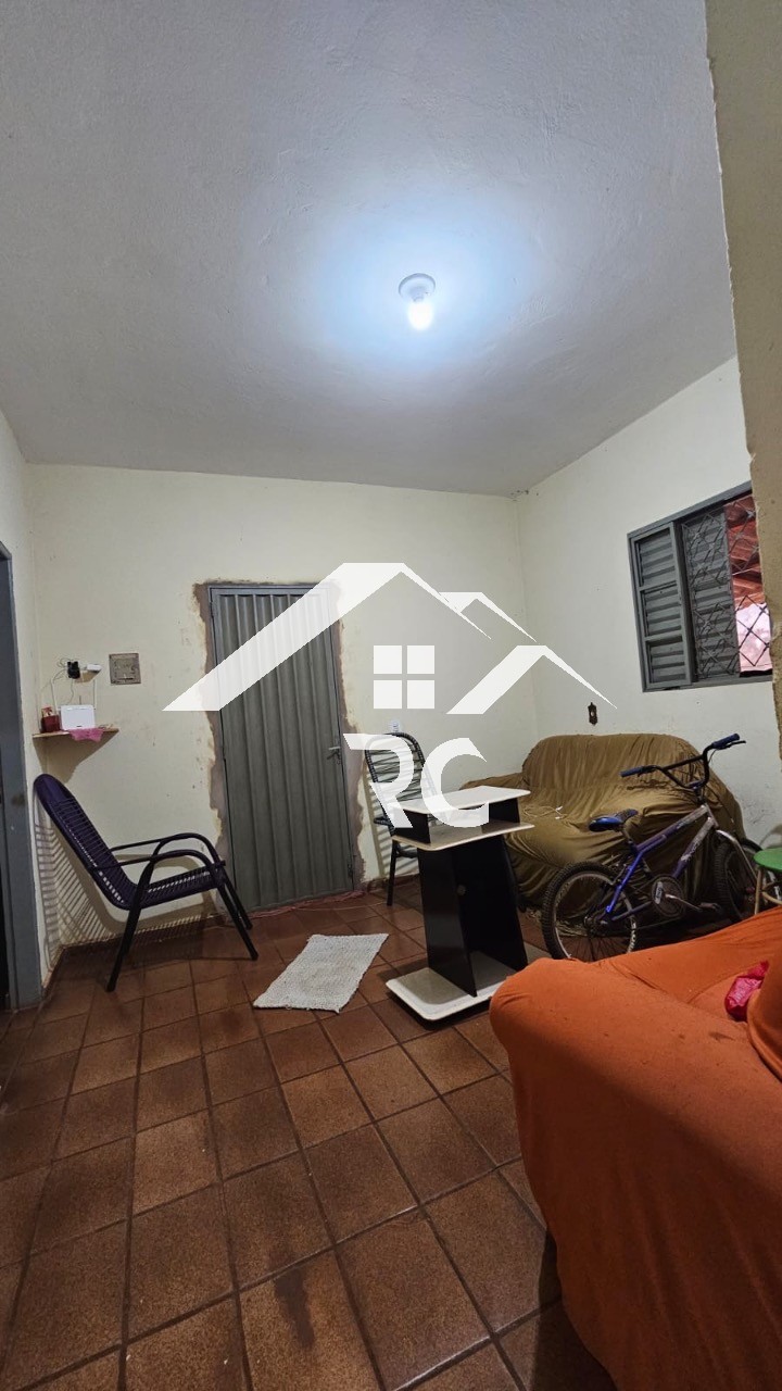 Casa, 3 quartos - Foto 2
