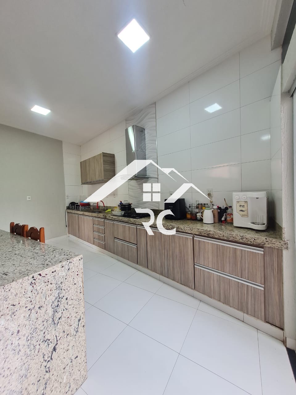 Casa, 4 quartos - Foto 1