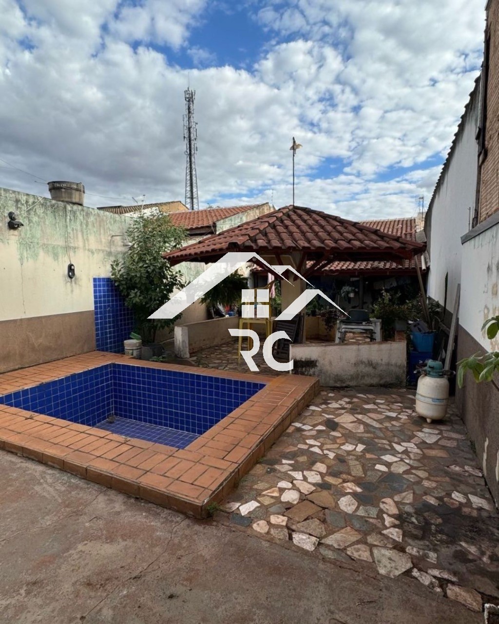 Casa, 3 quartos - Foto 1