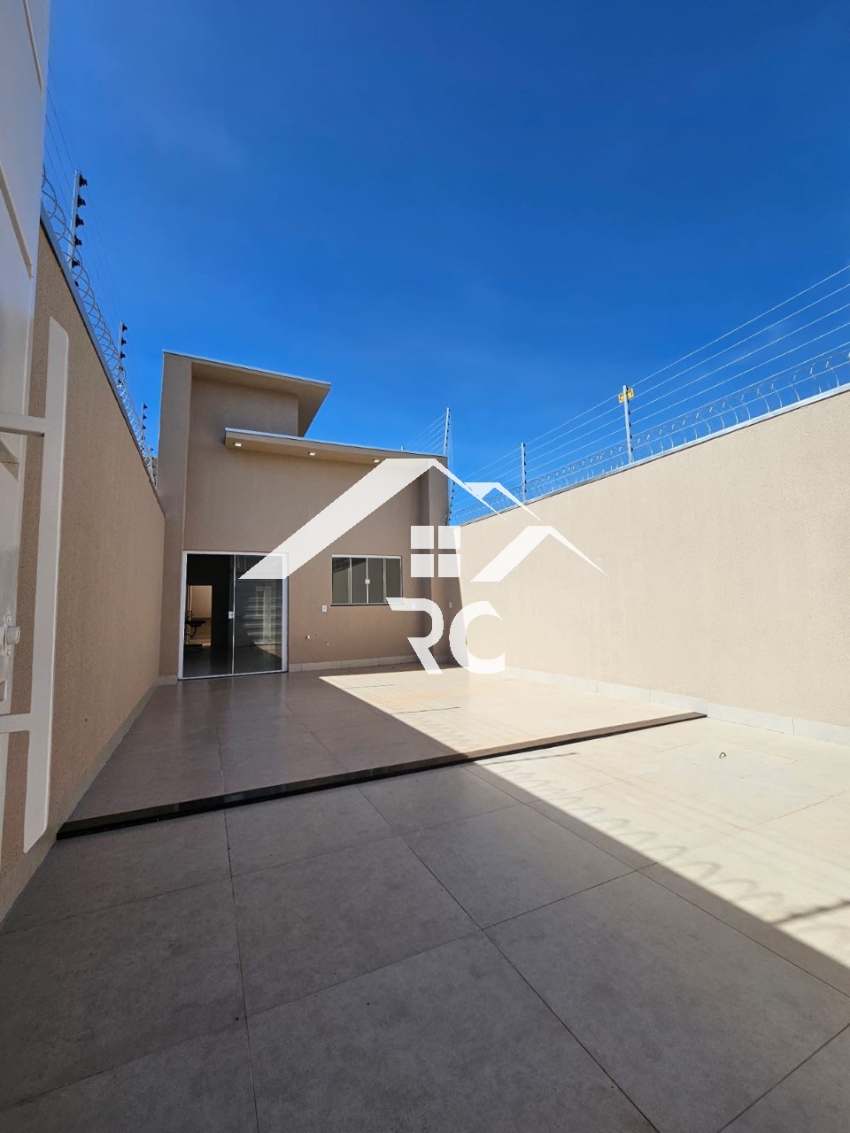 Casa, 3 quartos - Foto 1