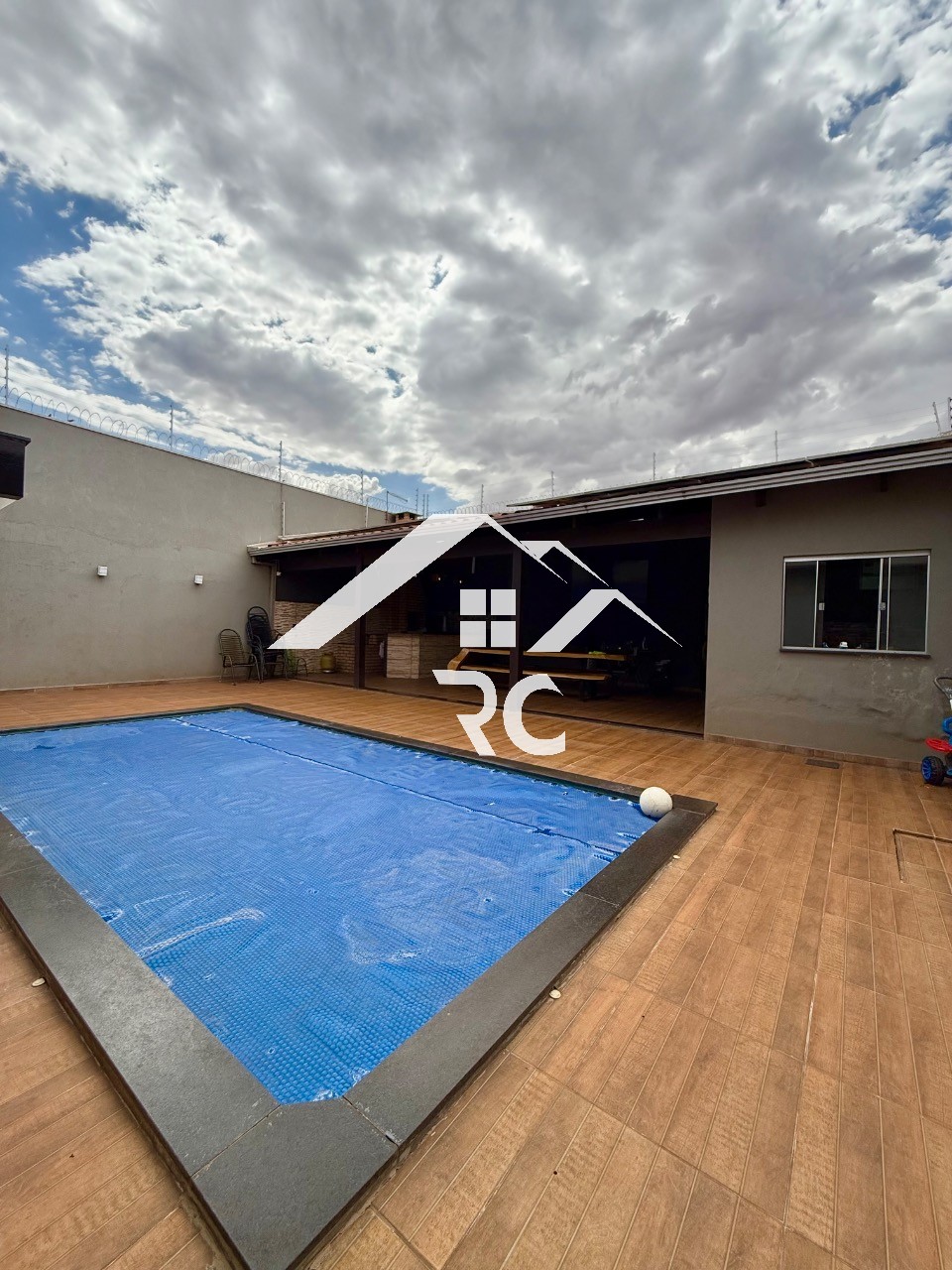 Casa, 3 quartos - Foto 1