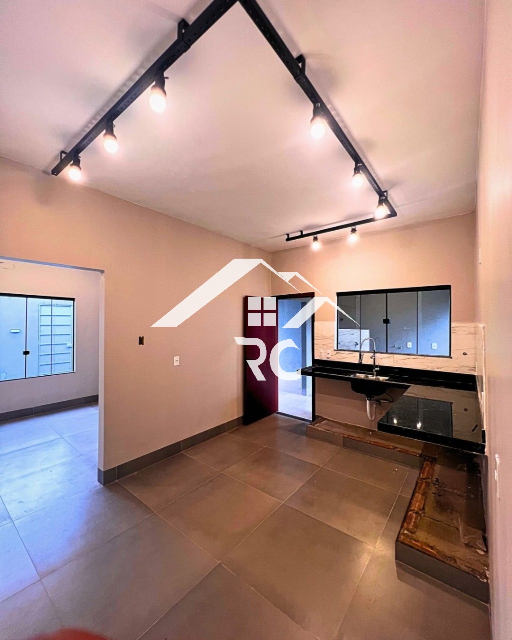 Casa, 3 quartos - Foto 2