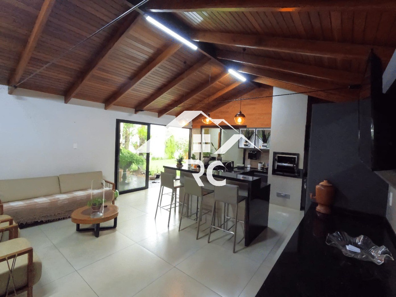 Casa, 4 quartos - Foto 1