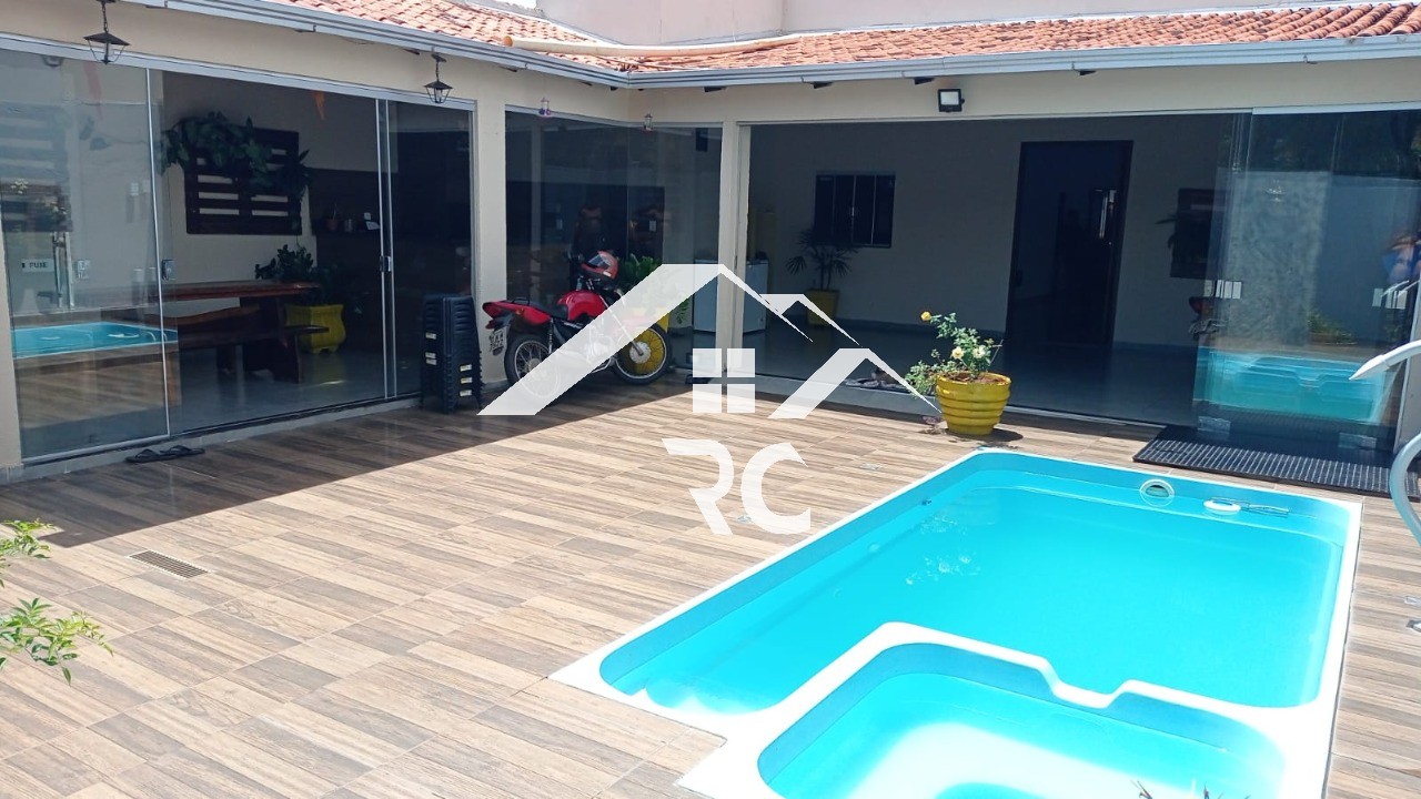 Casa, 3 quartos - Foto 2