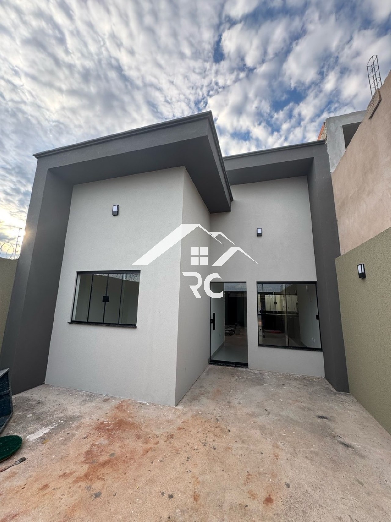 Casa, 3 quartos - Foto 1