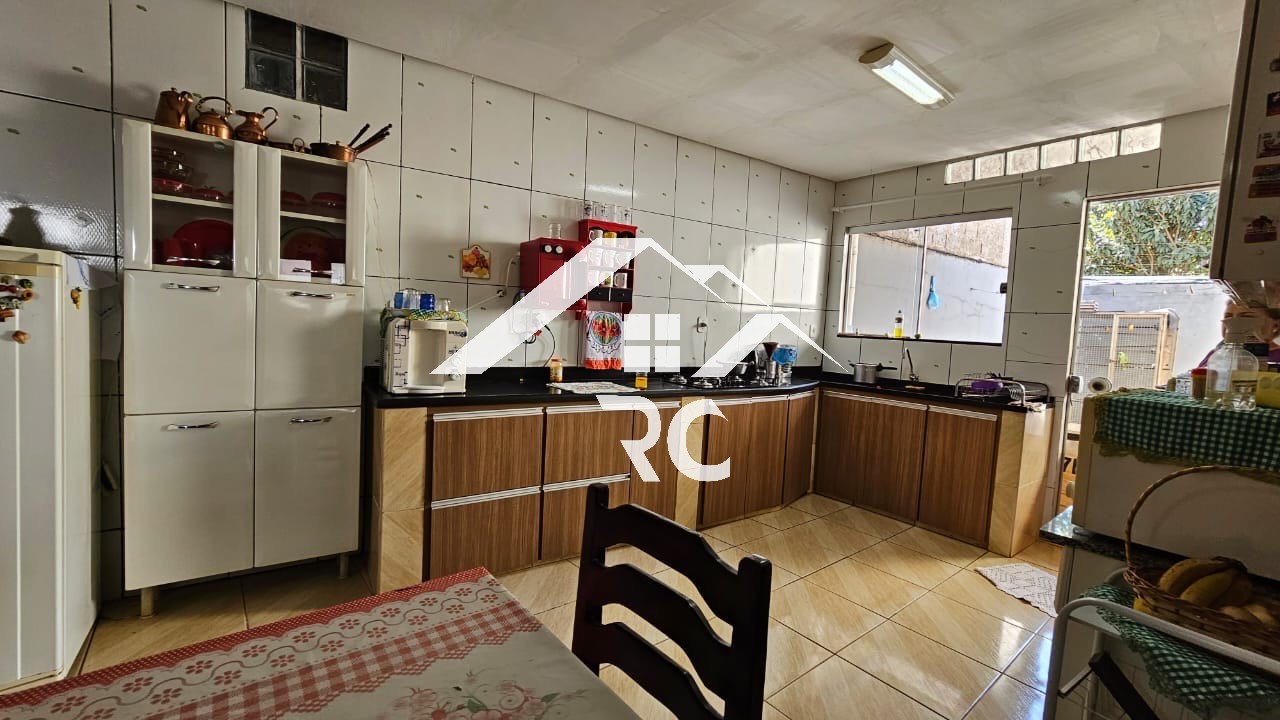 Casa, 3 quartos - Foto 1
