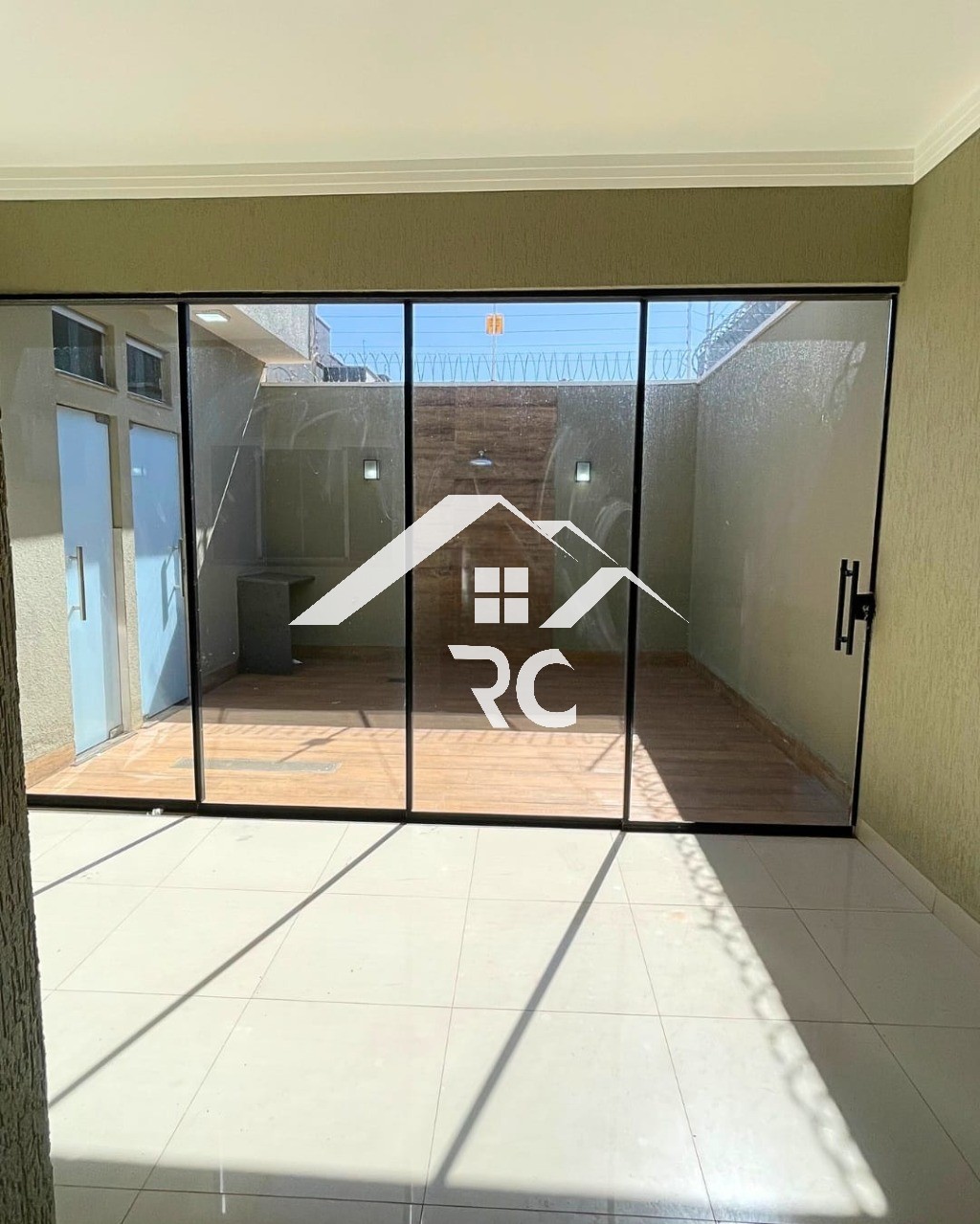 Casa, 3 quartos - Foto 2