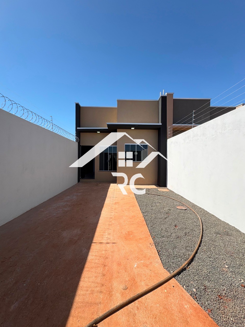 Casa, 3 quartos - Foto 2