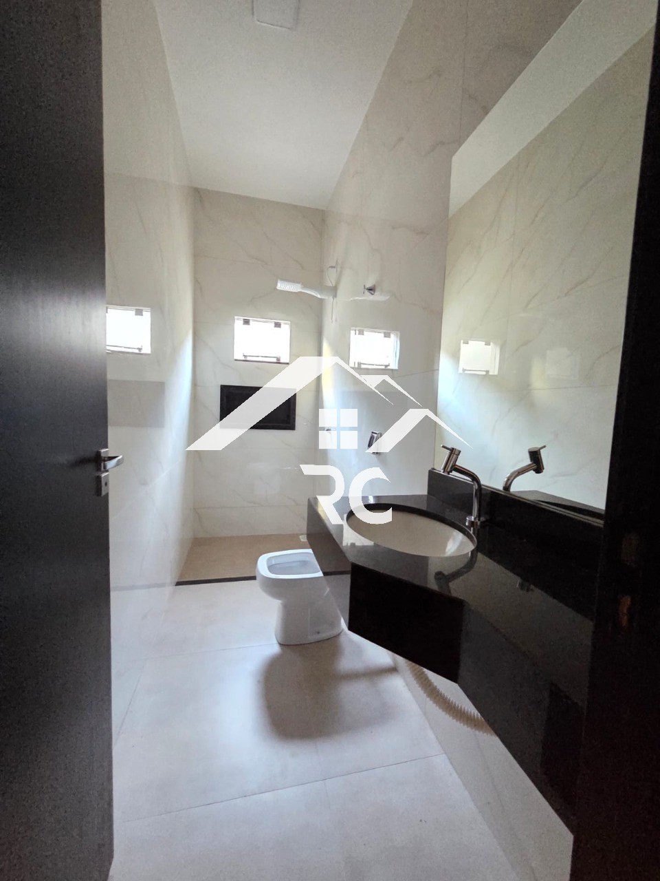 Casa, 3 quartos - Foto 2