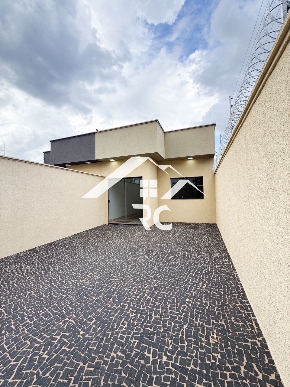 Casa, 3 quartos - Foto 2