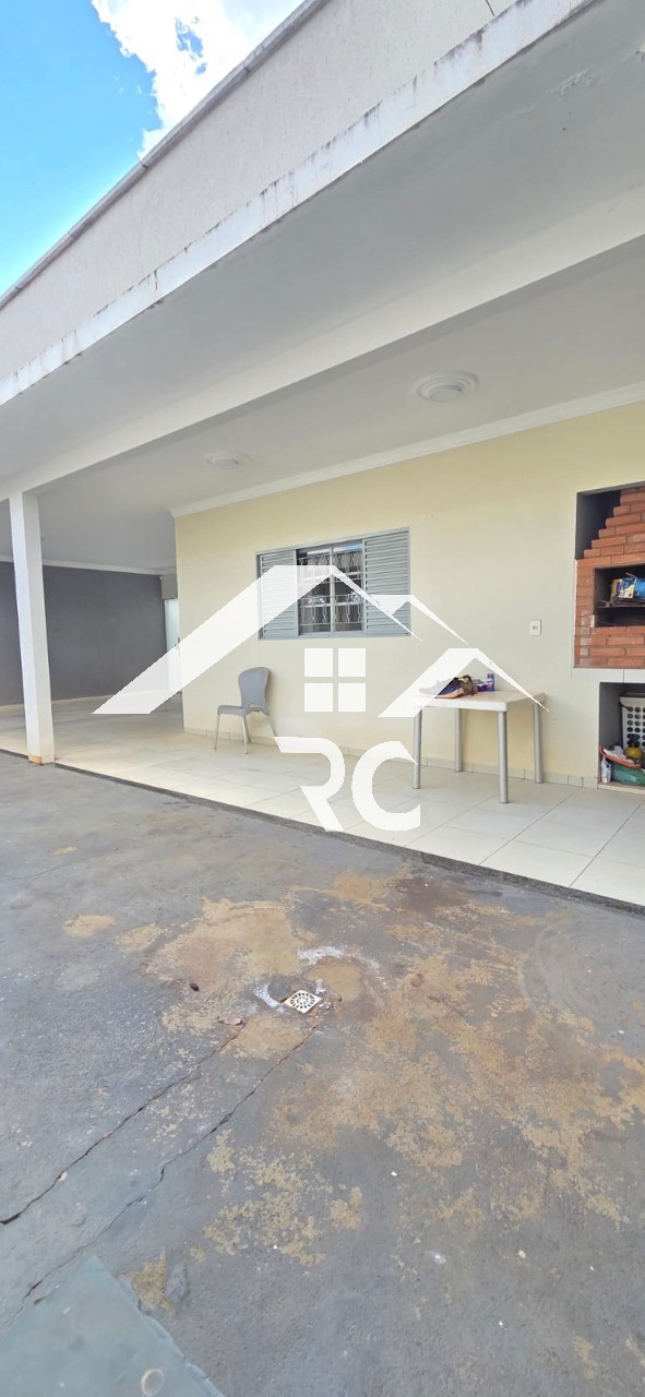 Casa, 3 quartos - Foto 1