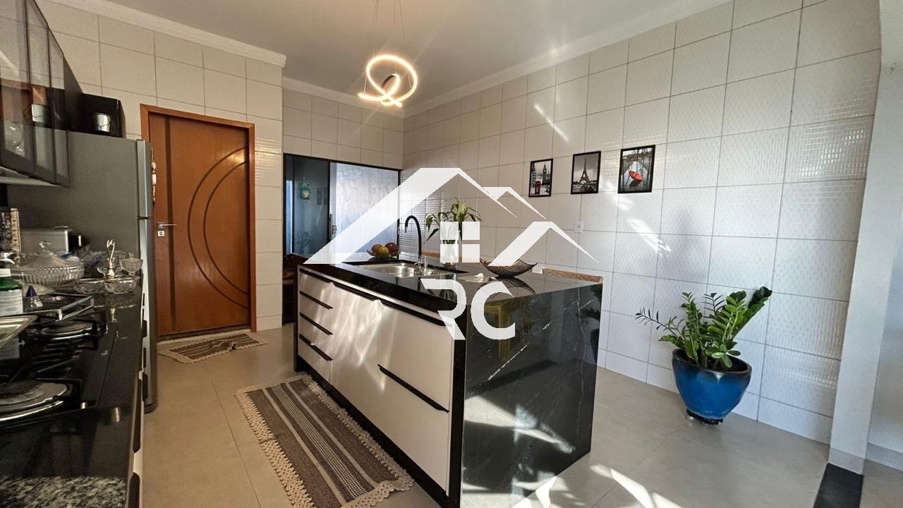 Casa, 3 quartos - Foto 2