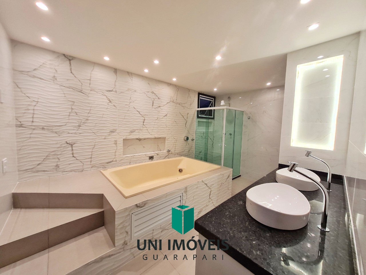 Casa à venda com 3 quartos, 272m² - Foto 24