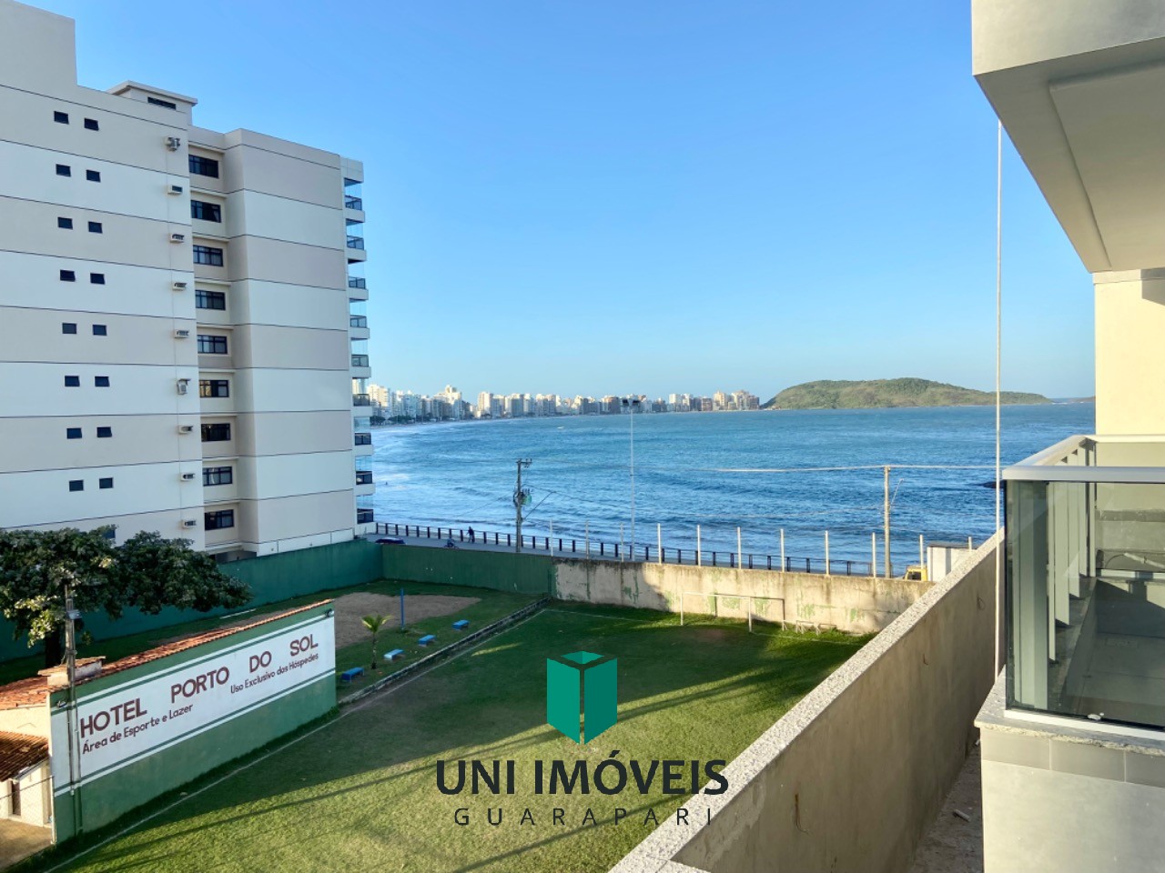 Seu refúgio a poucos passos do mar: Apartamento de 3 Quartos na Praia do Morro, Guarapari
