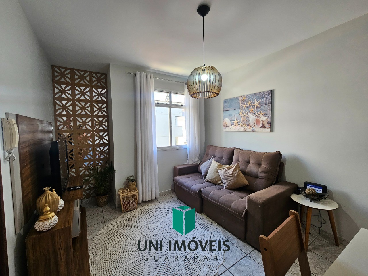 Vende-se apto com 2 Quartos em Localização Privilegiada na Praia do Morro ! Apenas R$ 300.000,00