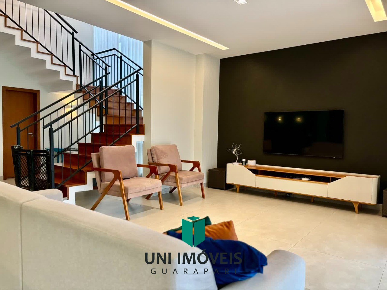 Casa, 4 quartos, 310 m² - Foto 2