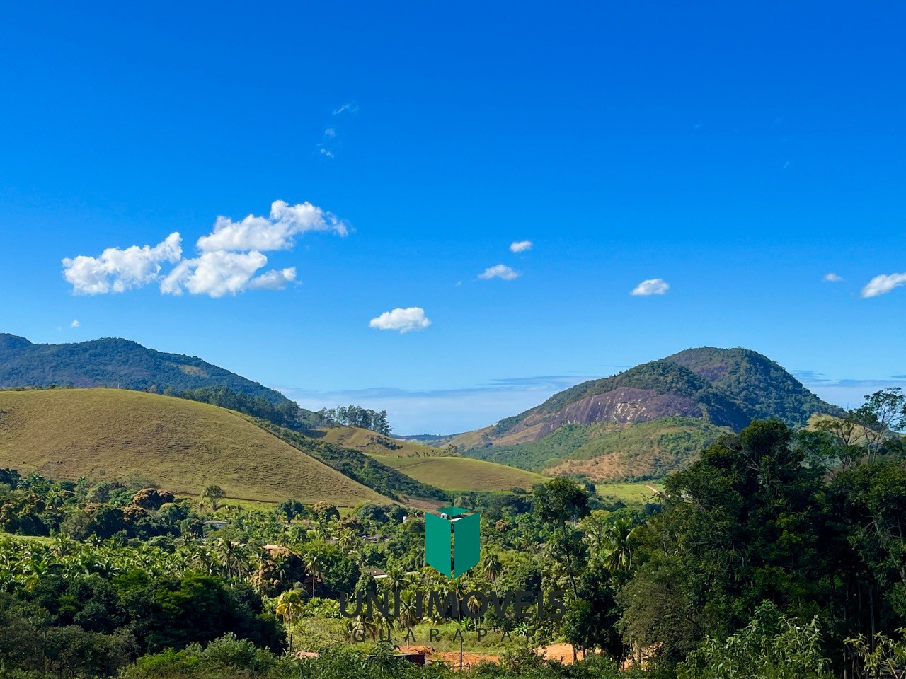 Fazenda, 1300 m² - Foto 1