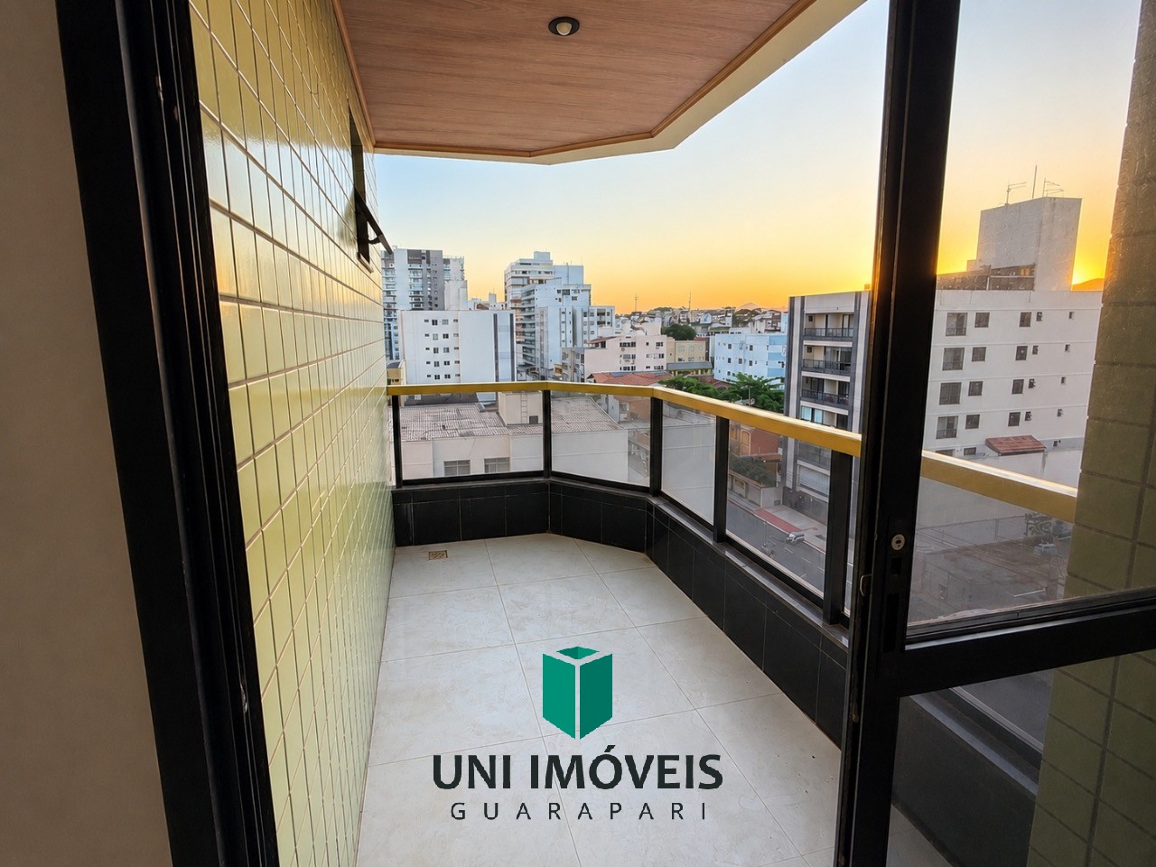 Apartamento, 3 quartos, 100 m² - Foto 1
