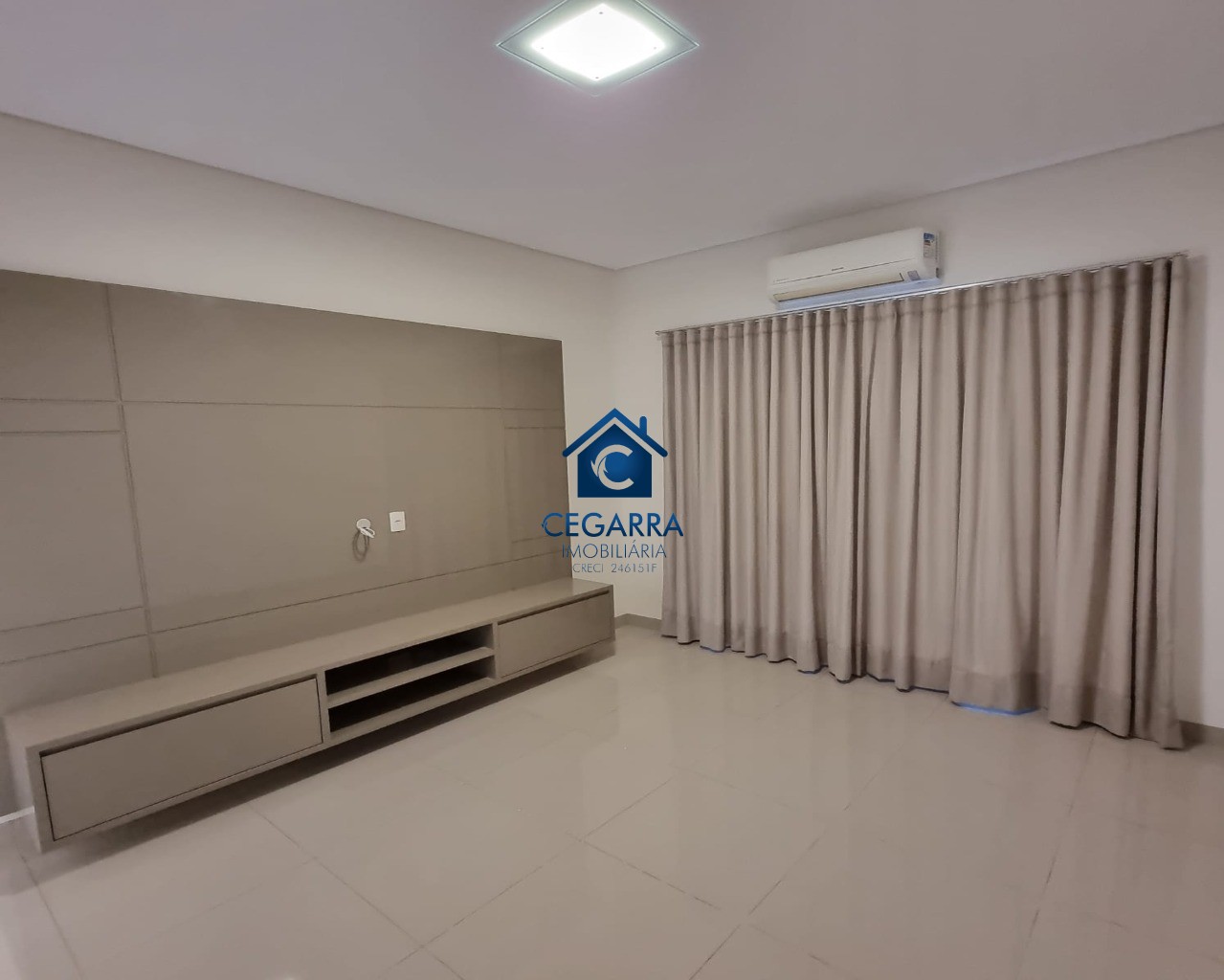 CASA RESIDENCIAL em MIRASSOL - SP, VILA MOREIRA