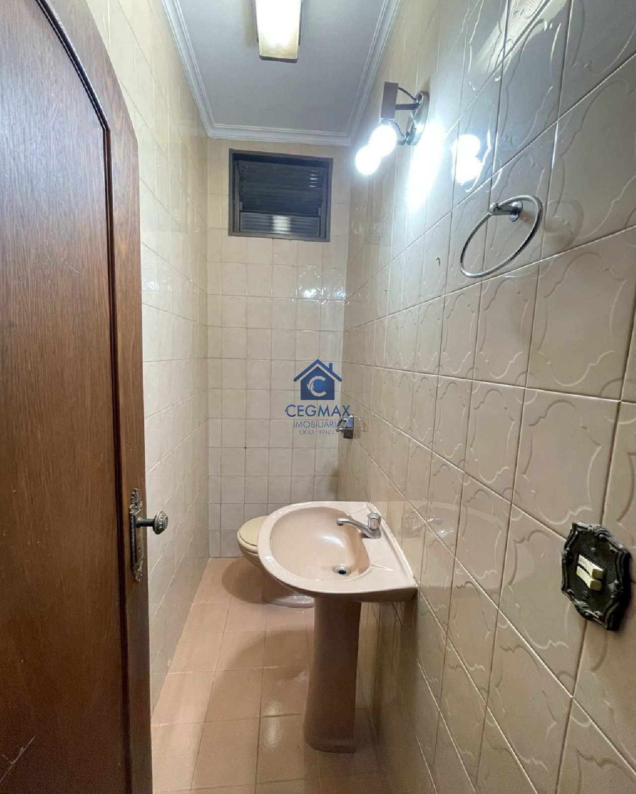 CASA COMERCIAL em SÃO JOSÉ DO RIO PRETO - SP, JARDIM EUROPA