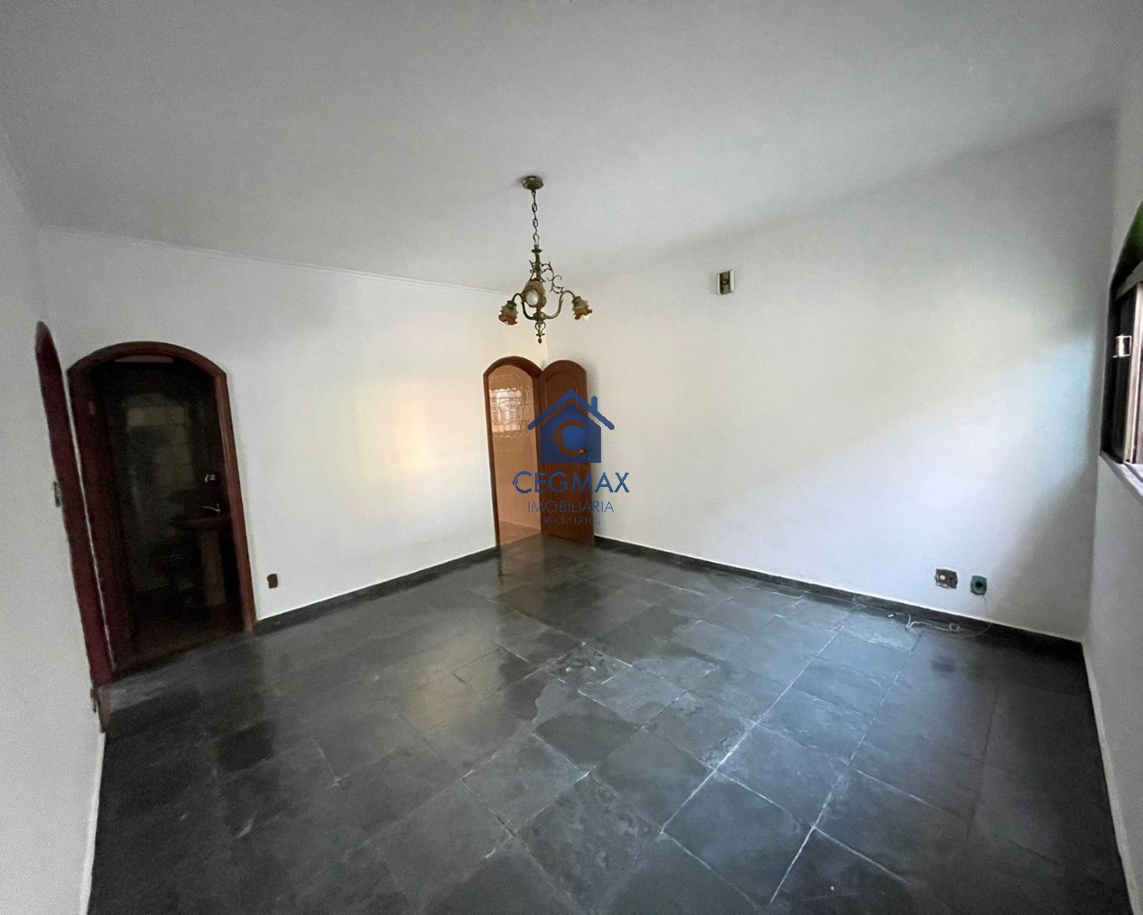CASA COMERCIAL em SÃO JOSÉ DO RIO PRETO - SP, JARDIM EUROPA