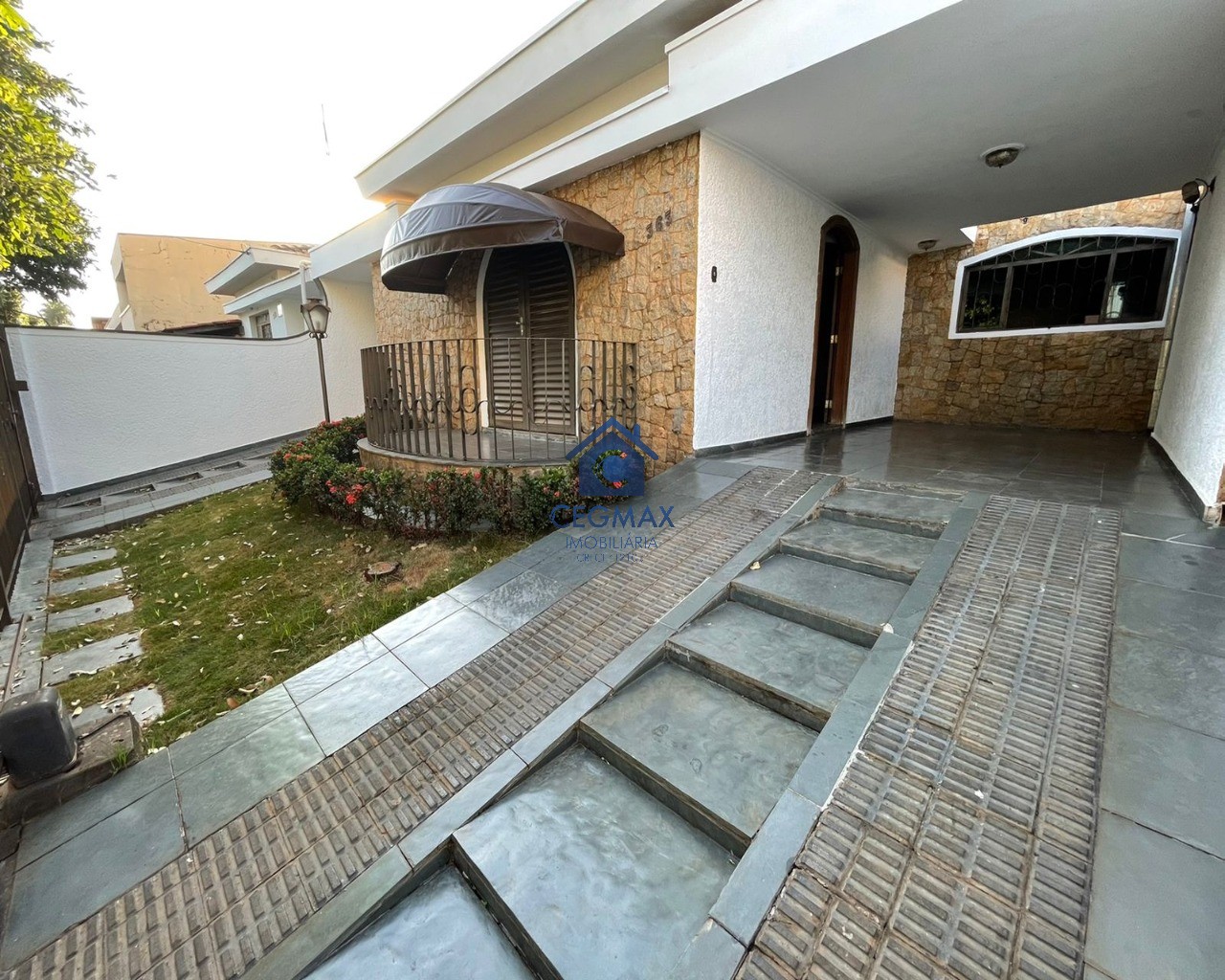 CASA COMERCIAL em SÃO JOSÉ DO RIO PRETO - SP, JARDIM EUROPA