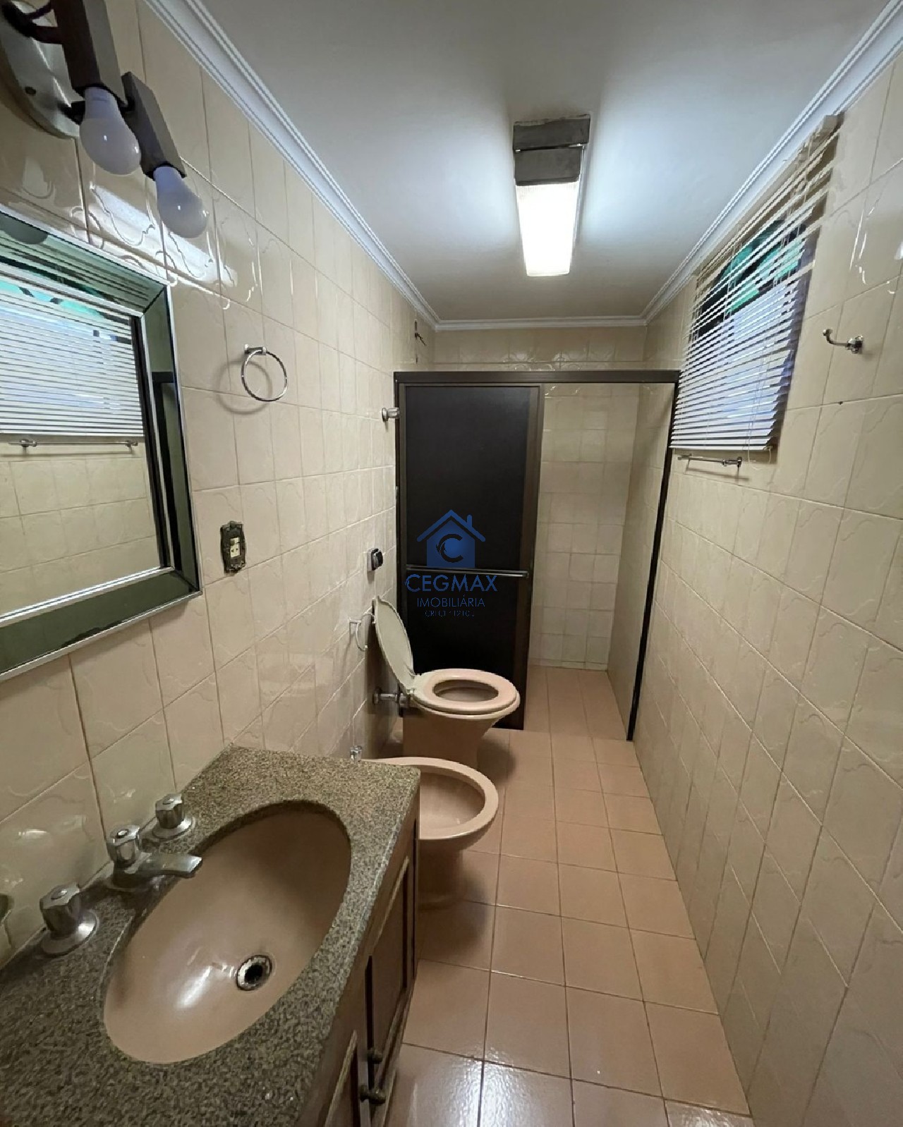 CASA COMERCIAL em SÃO JOSÉ DO RIO PRETO - SP, JARDIM EUROPA