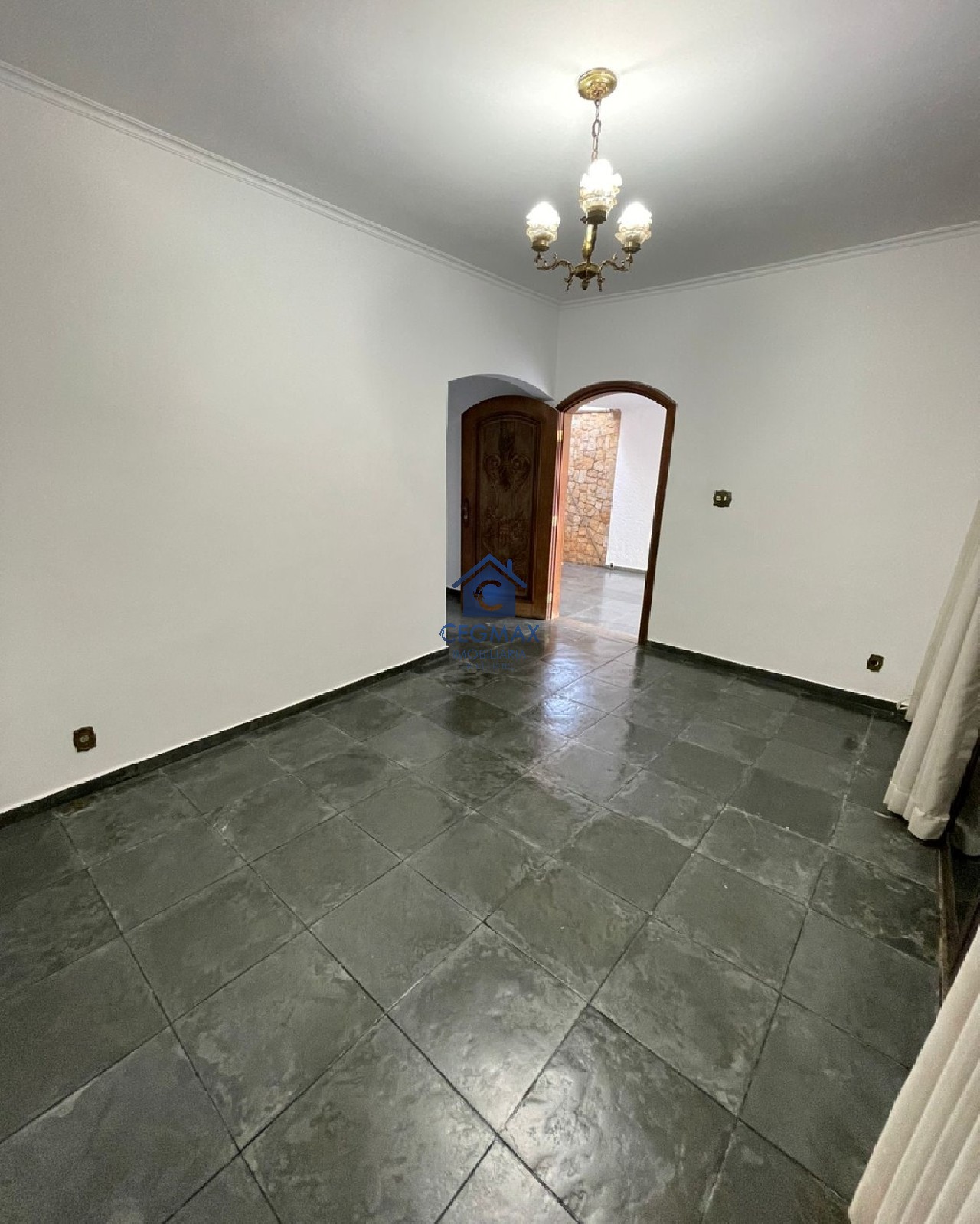 CASA COMERCIAL em SÃO JOSÉ DO RIO PRETO - SP, JARDIM EUROPA