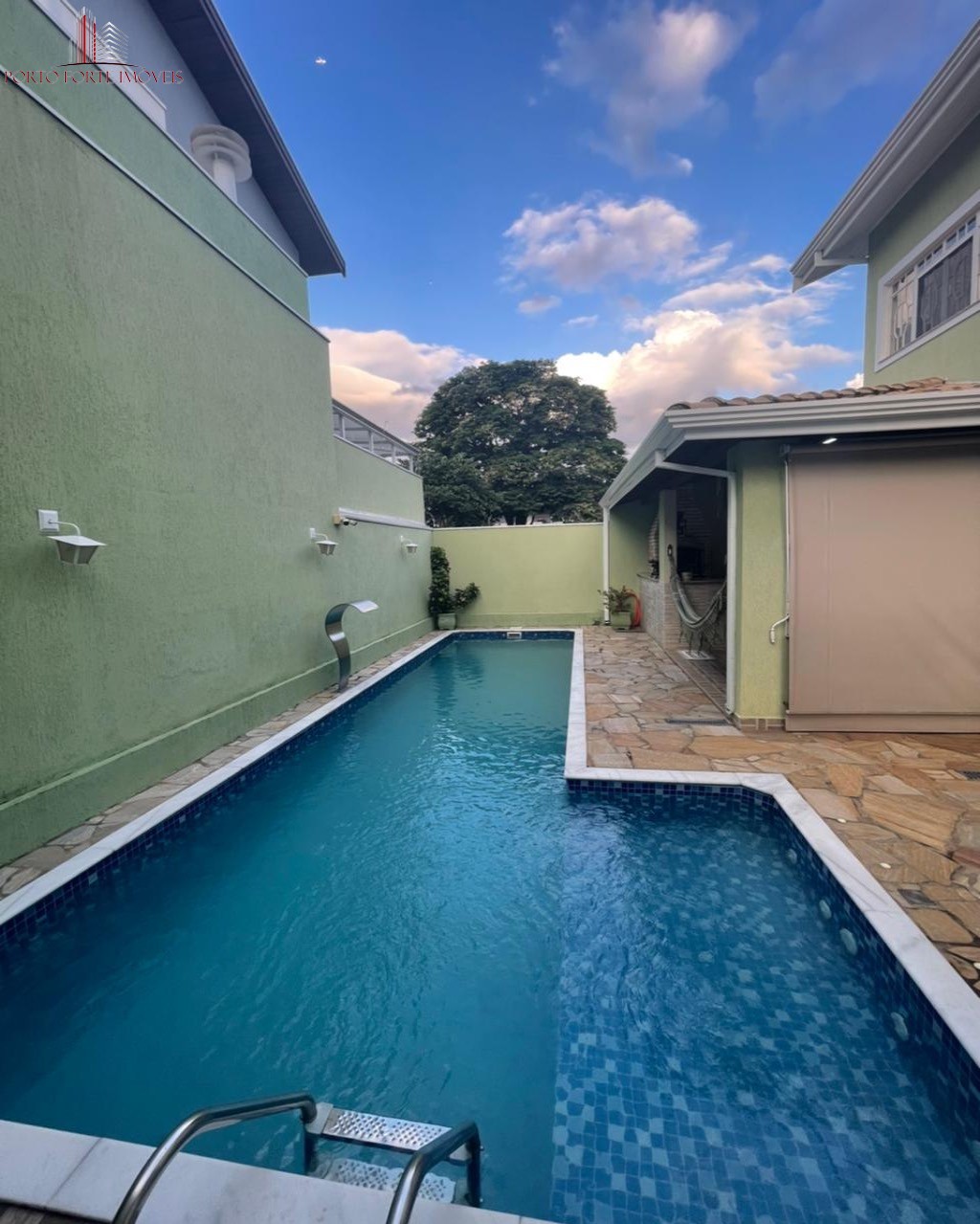 Casa, 4 quartos, 387 m² - Foto 1