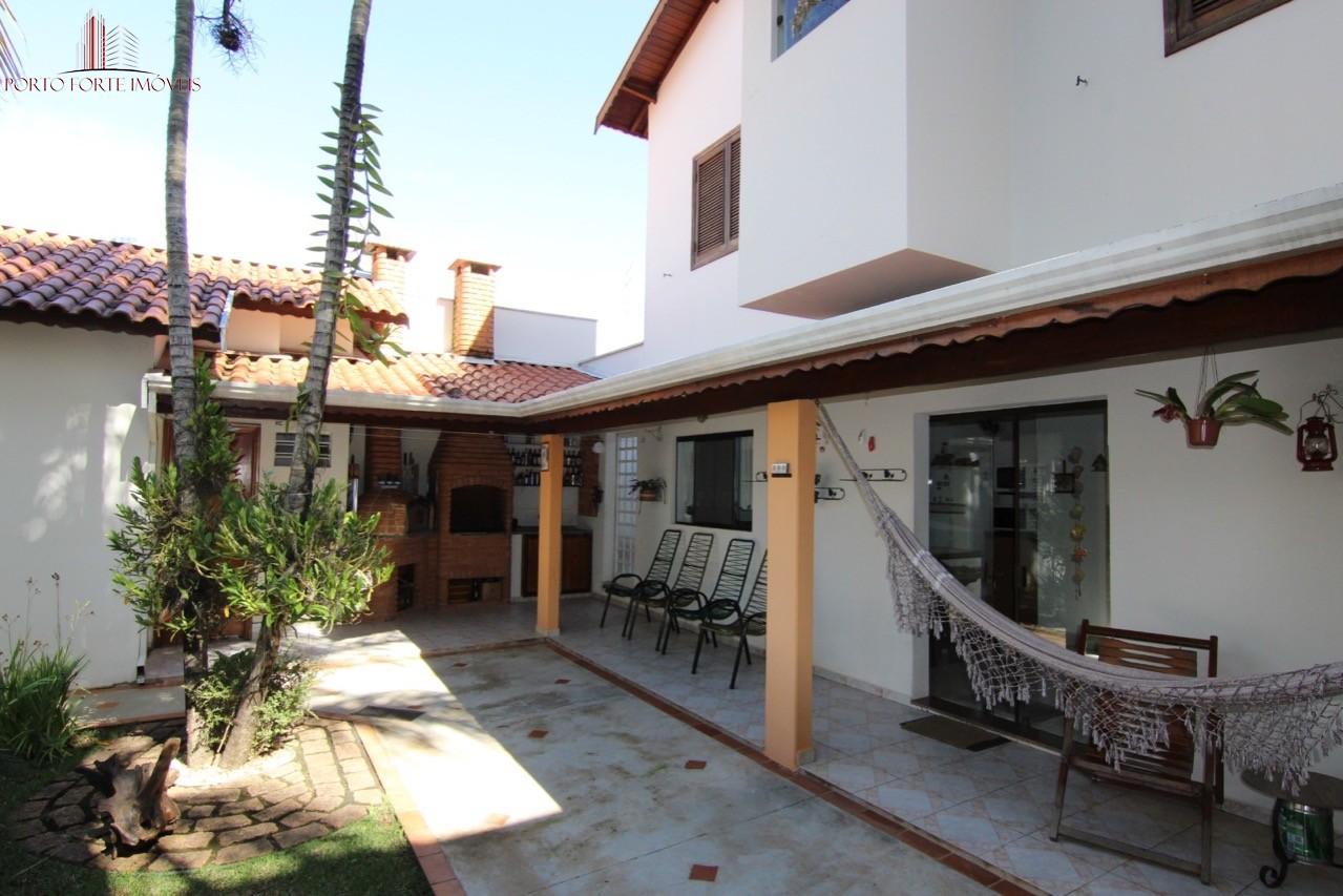 Casa, 4 quartos, 310 m² - Foto 24