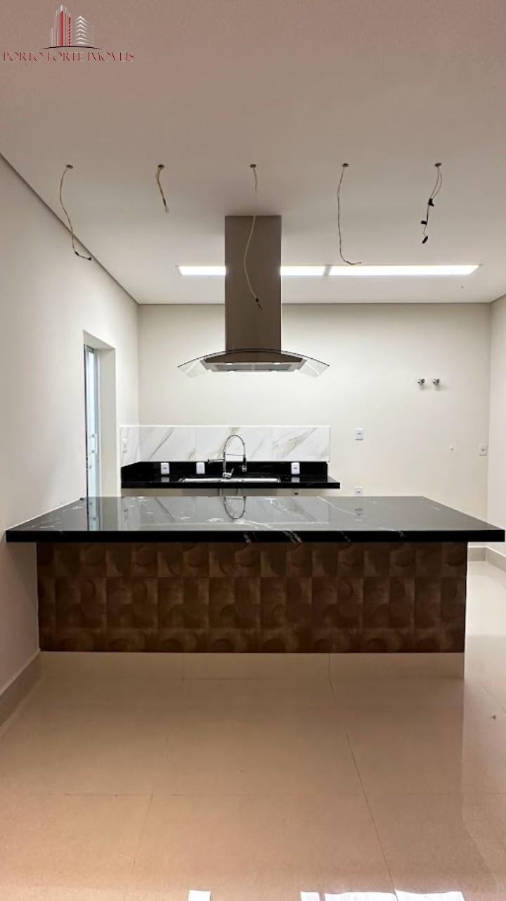 Casa, 3 quartos, 202 m² - Foto 6