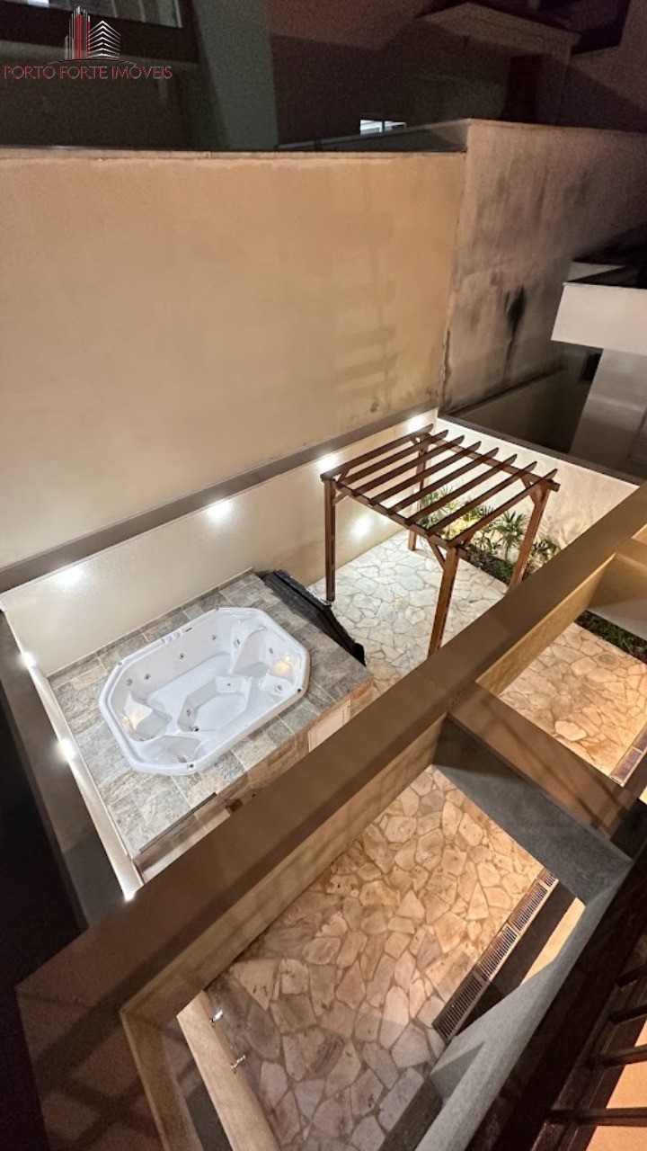 Casa, 3 quartos, 202 m² - Foto 33