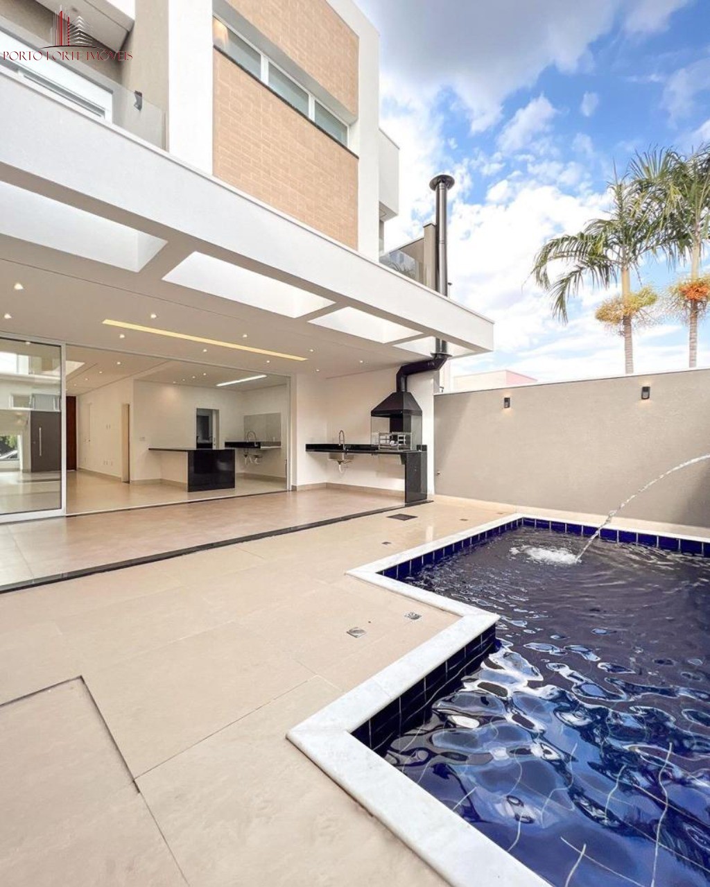 Casa, 3 quartos, 202 m² - Foto 1