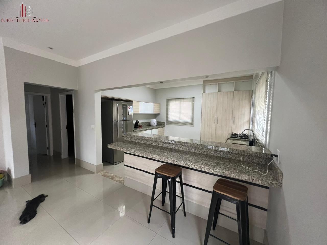 Casa, 4 quartos, 300 m² - Foto 1