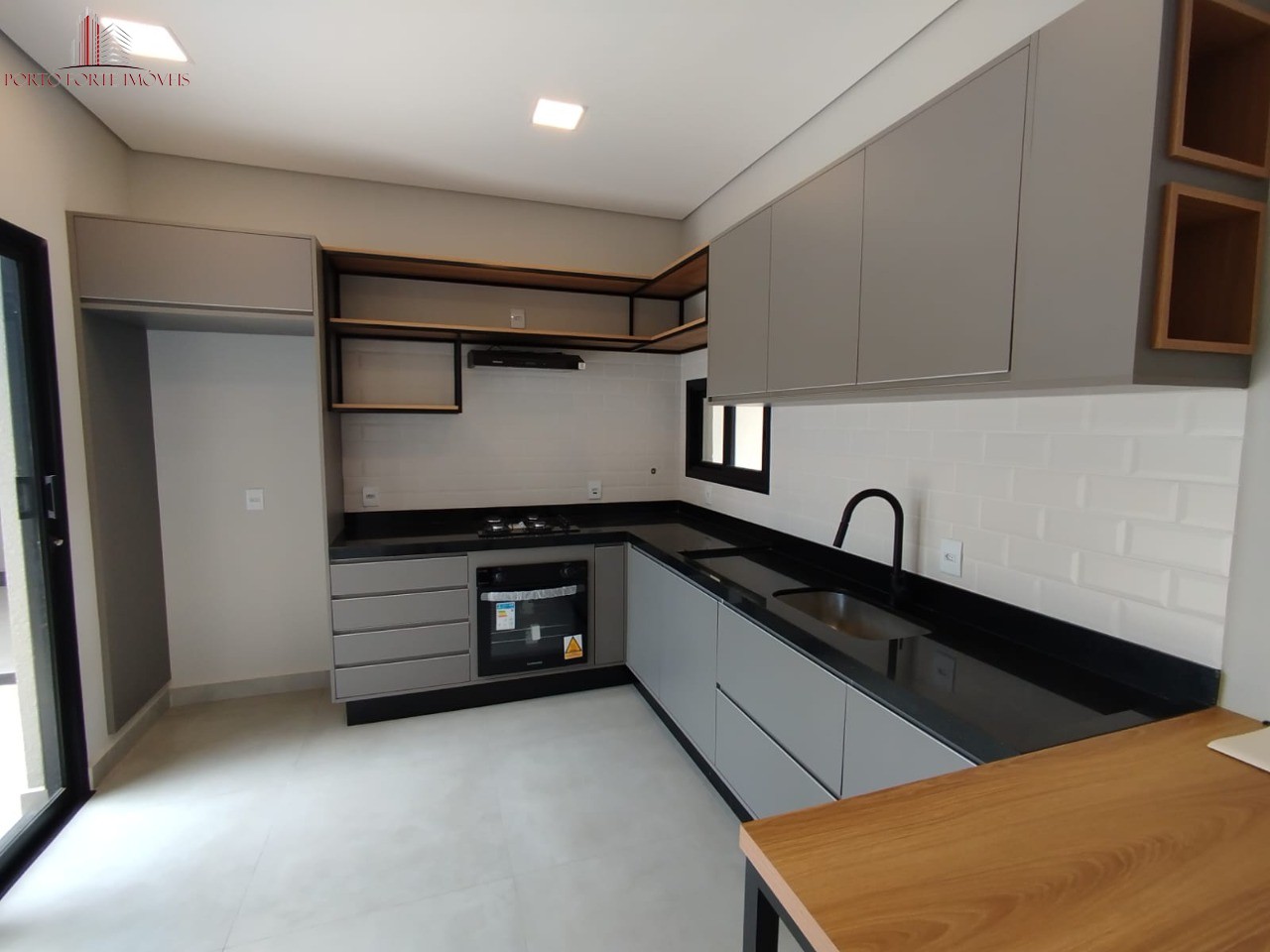 Casa, 3 quartos, 300 m² - Foto 21